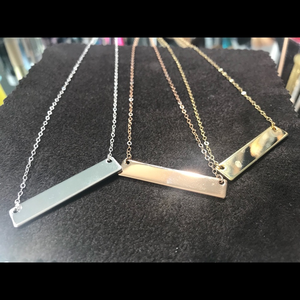 Short Bar Necklace - Picture 4 of 4